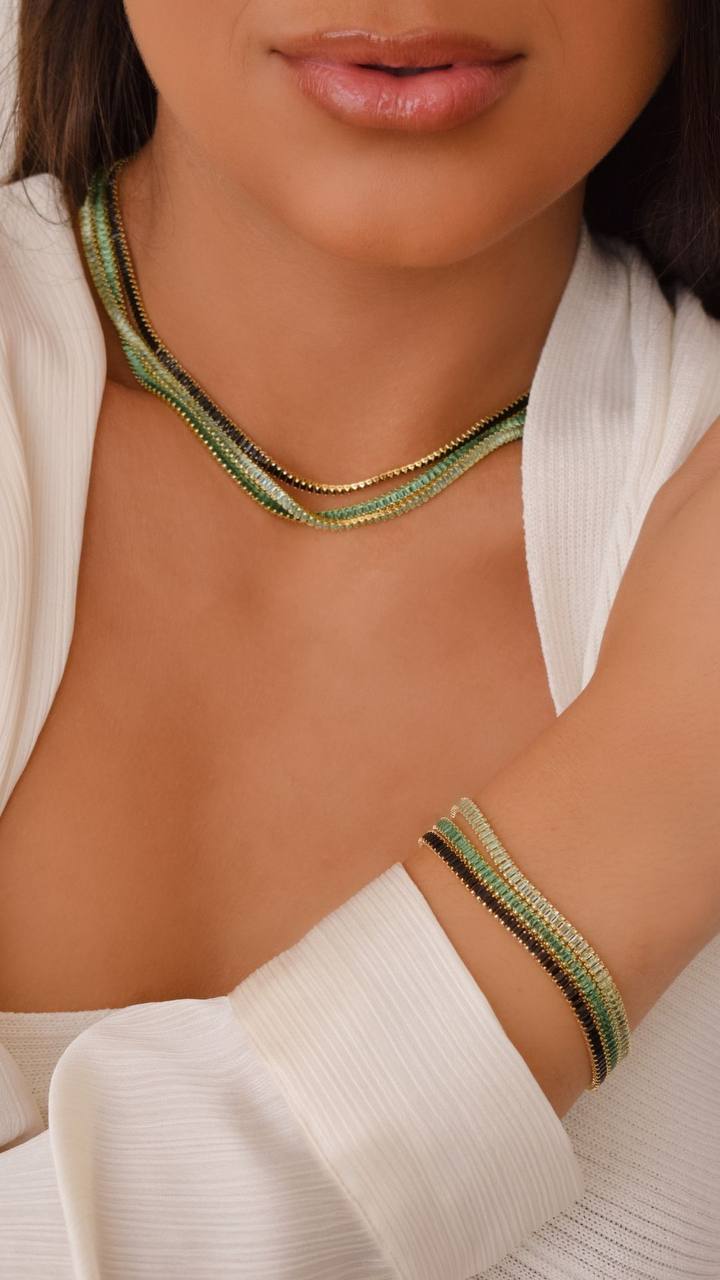 Zirconia necklace