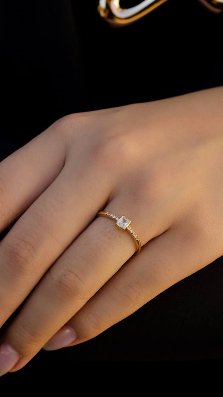 Square Zirconia Ring