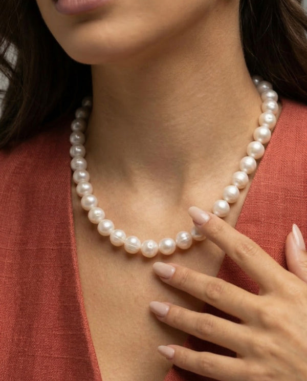 Classic Shell Pearl Necklace (10mm)