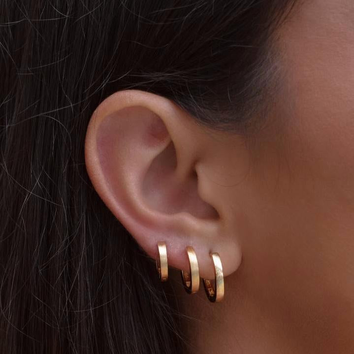 Paved Hoop Earring (M)