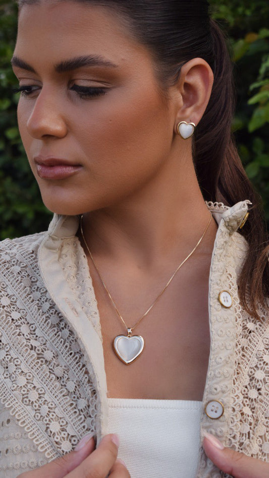 cat's eye stone heart necklace