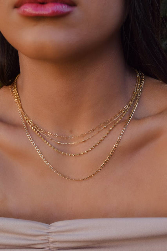 Rolled necklace