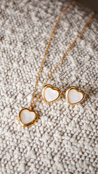 Mother of pearl heart set