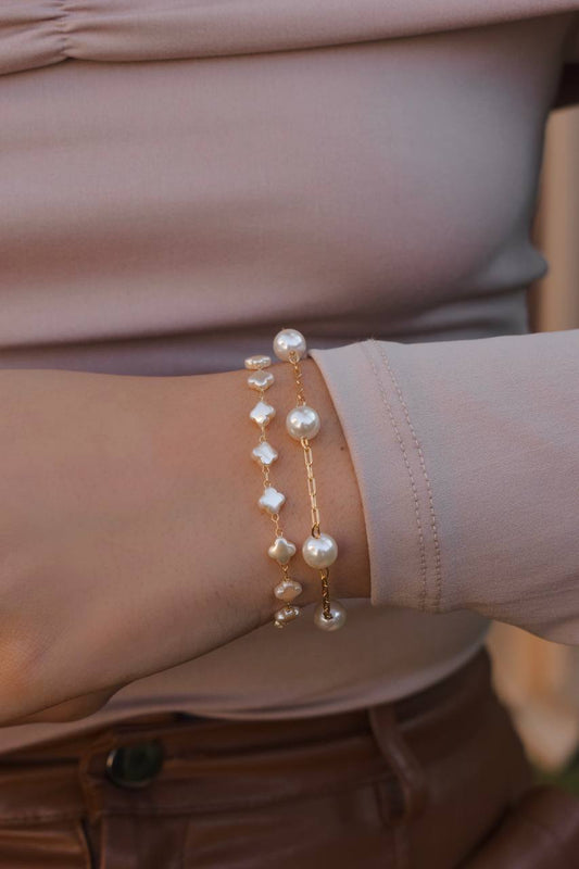 Pearl clover inspired bracelet