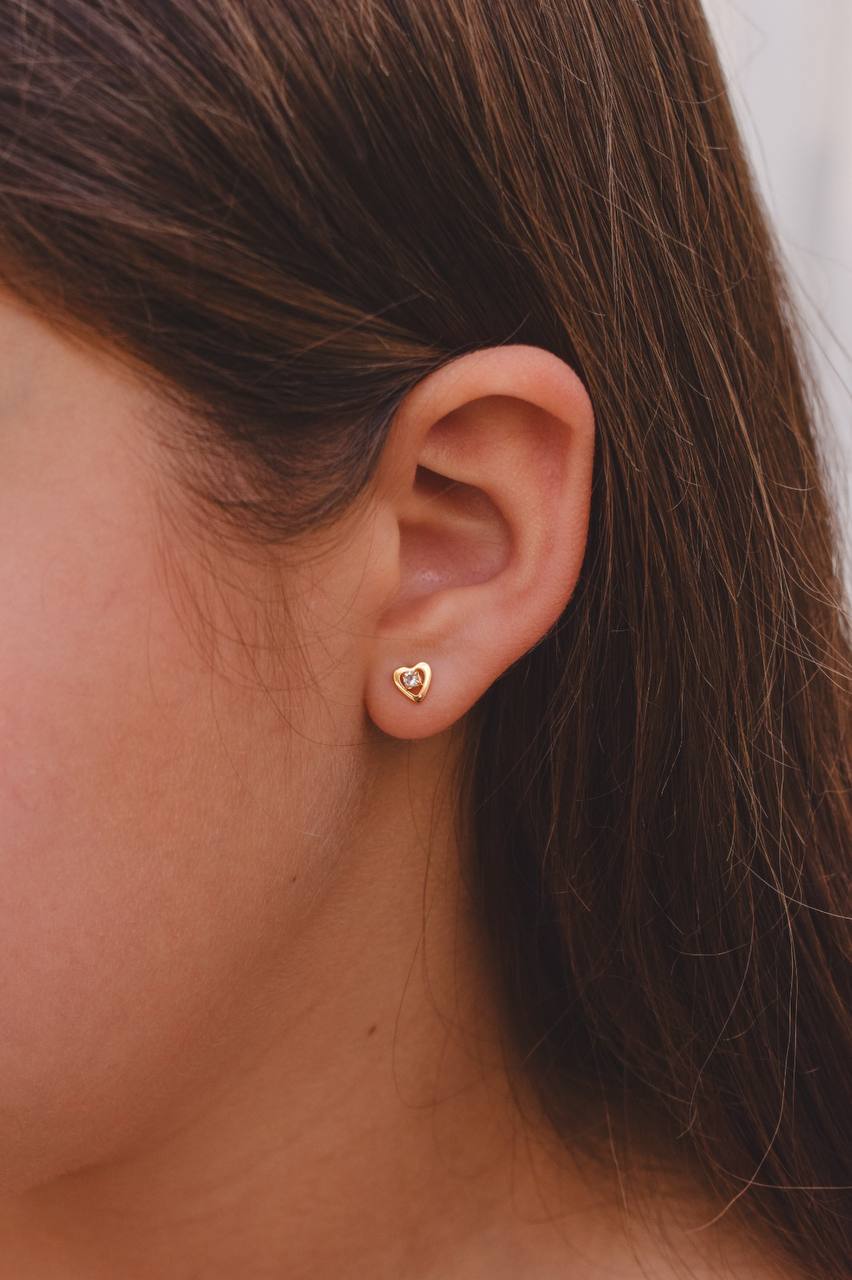 Kids’ Heart Stud Earrings with Sparkling Stone