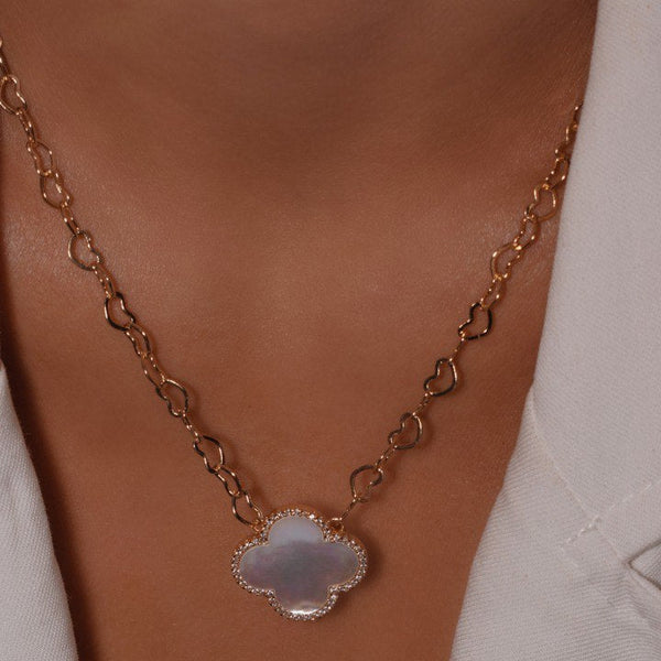 Hearts inspiration set with mother of pearl clover