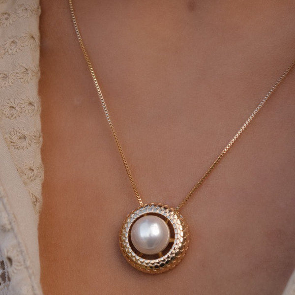 Round Pearl Necklace