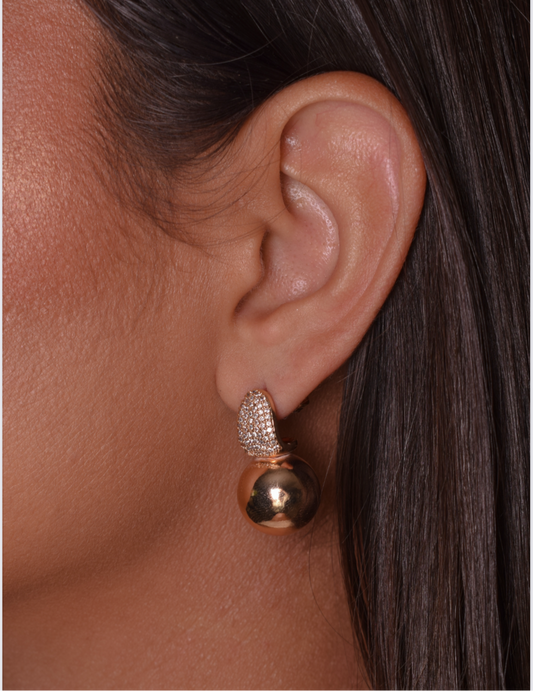 Earring studded with ball