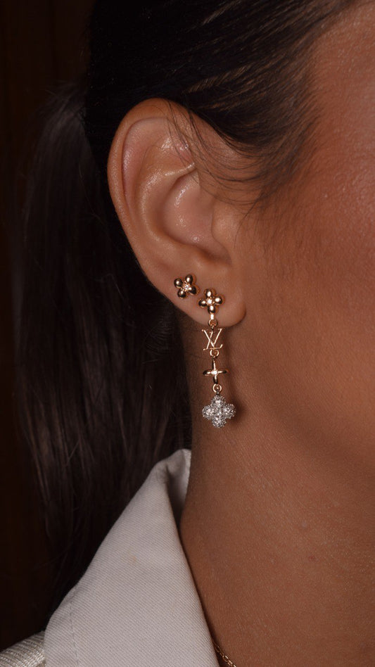 Hanging earring inspired by LV