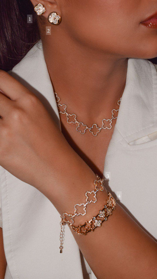 Hollow Clover Bracelet with Pave Crystal Border – Delicate and Stylish