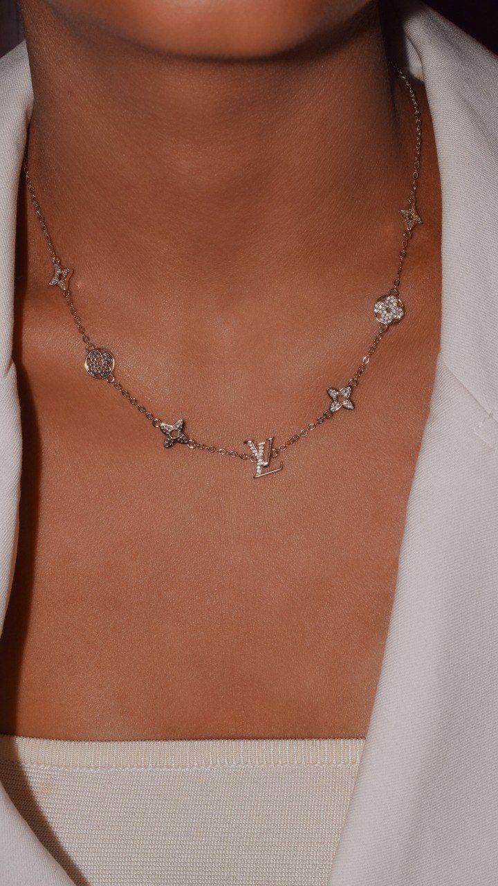L&V Necklace with Star and Clover Charms – Paved with Sparkling Stones