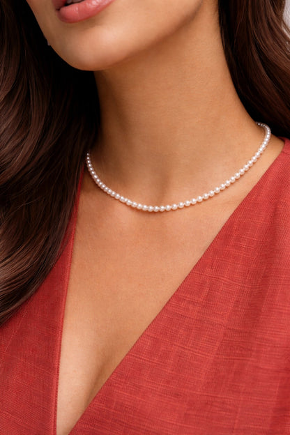Delicate Shell Pearl Necklace (4mm)